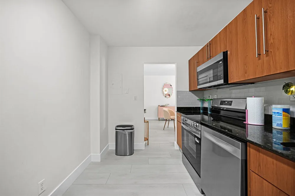 3001 S OCEAN DRIVE #403 Hollywood, FL 33019