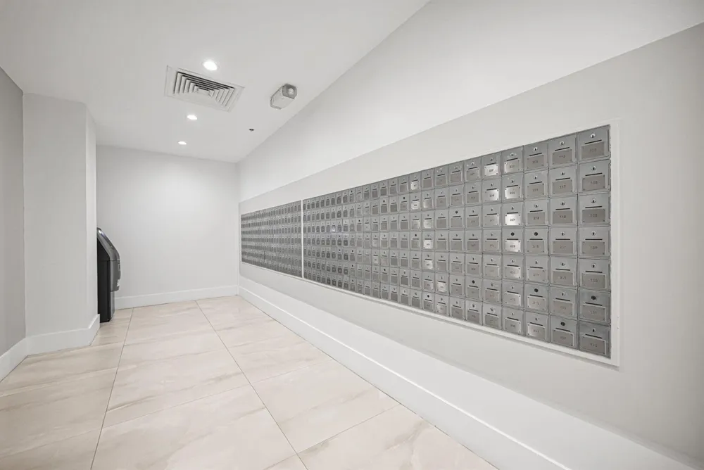 3001 S OCEAN DRIVE #403 Hollywood, FL 33019