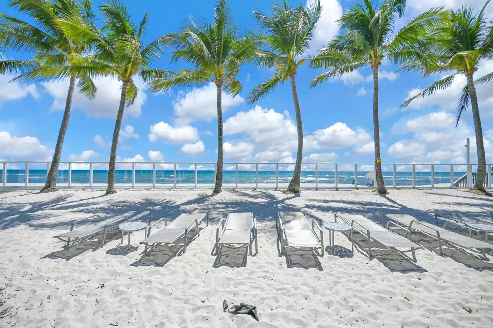 3001 S OCEAN DRIVE #403 Hollywood, FL 33019