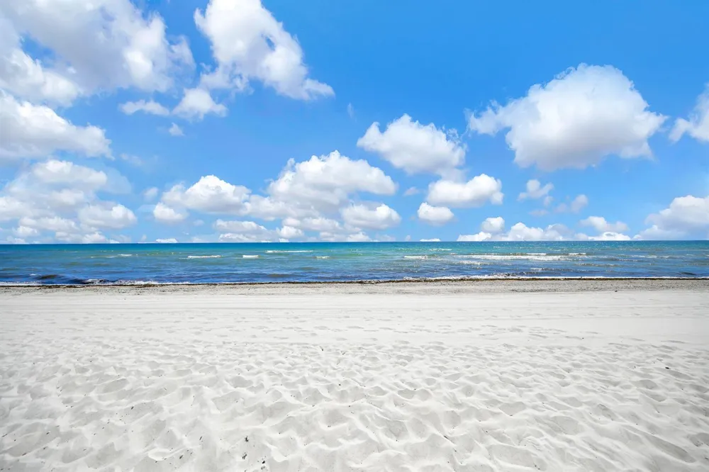3001 S OCEAN DRIVE #403 Hollywood, FL 33019
