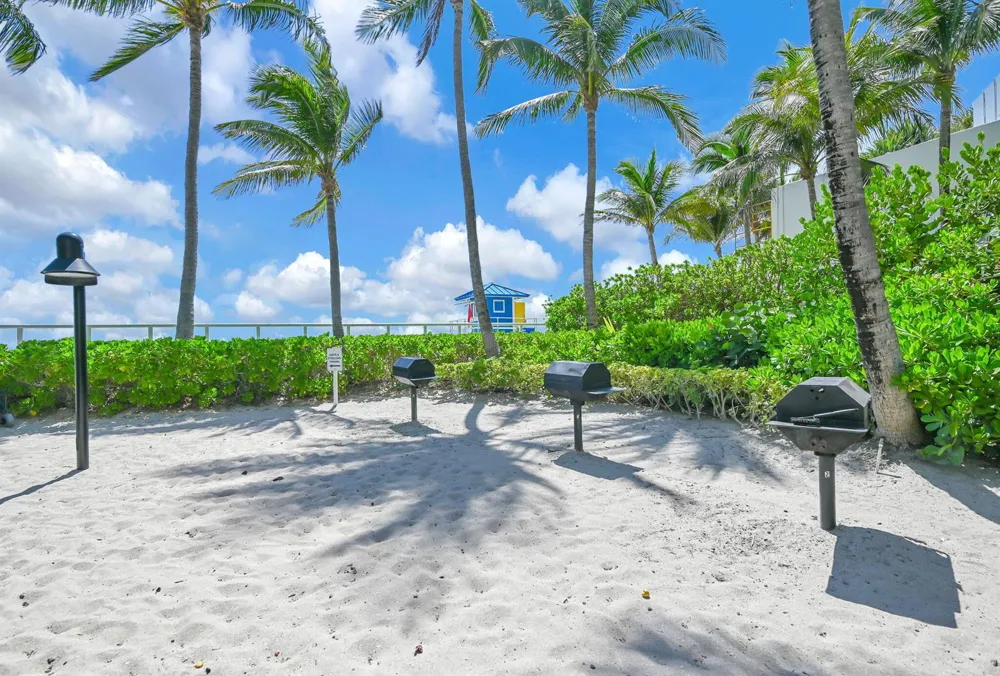 3001 S OCEAN DRIVE #403 Hollywood, FL 33019