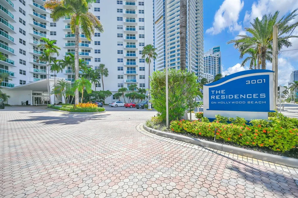3001 S OCEAN DRIVE #403 Hollywood, FL 33019