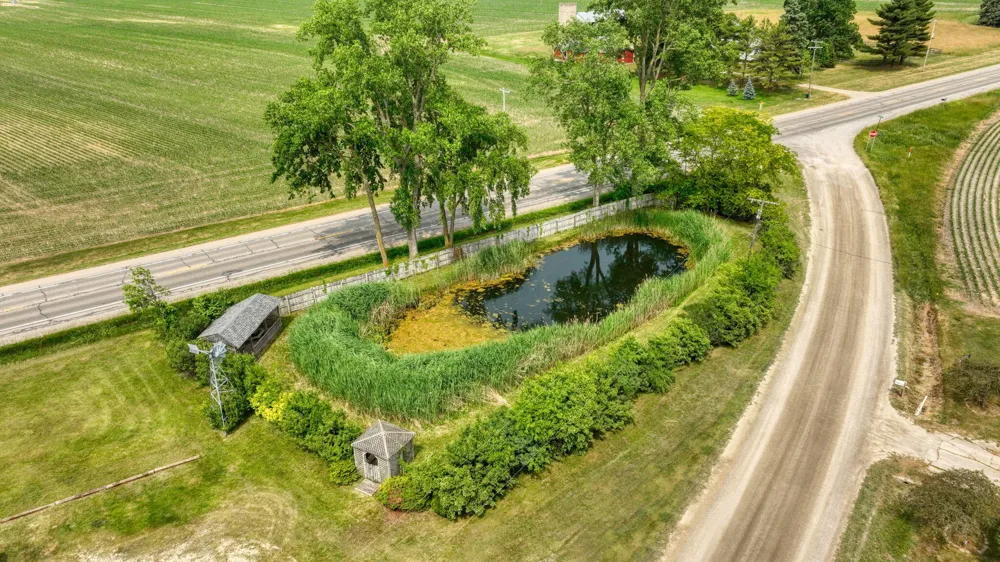 5550 E Carleton Road Palmyra, MI 49268