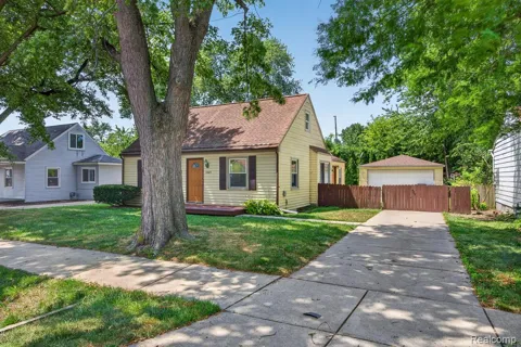 11665 Norborne