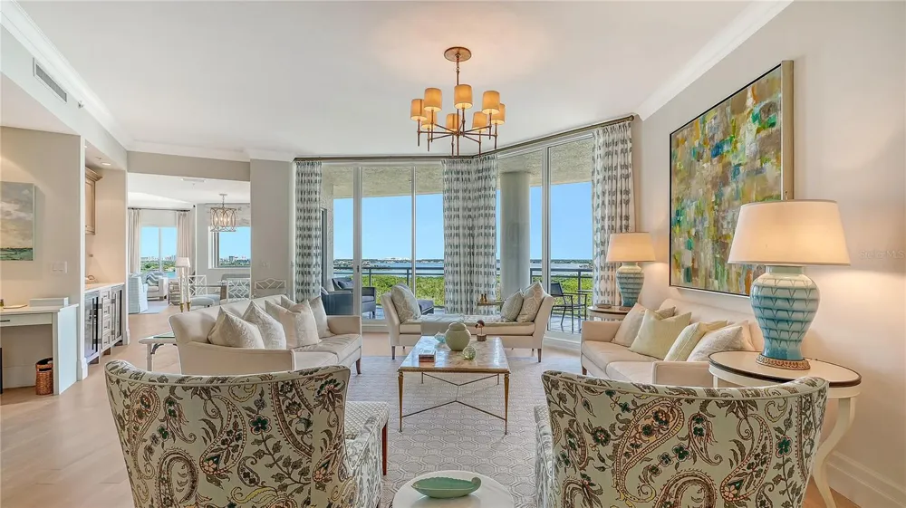 1300 BENJAMIN FRANKLIN DRIVE #908 Sarasota, FL 34236