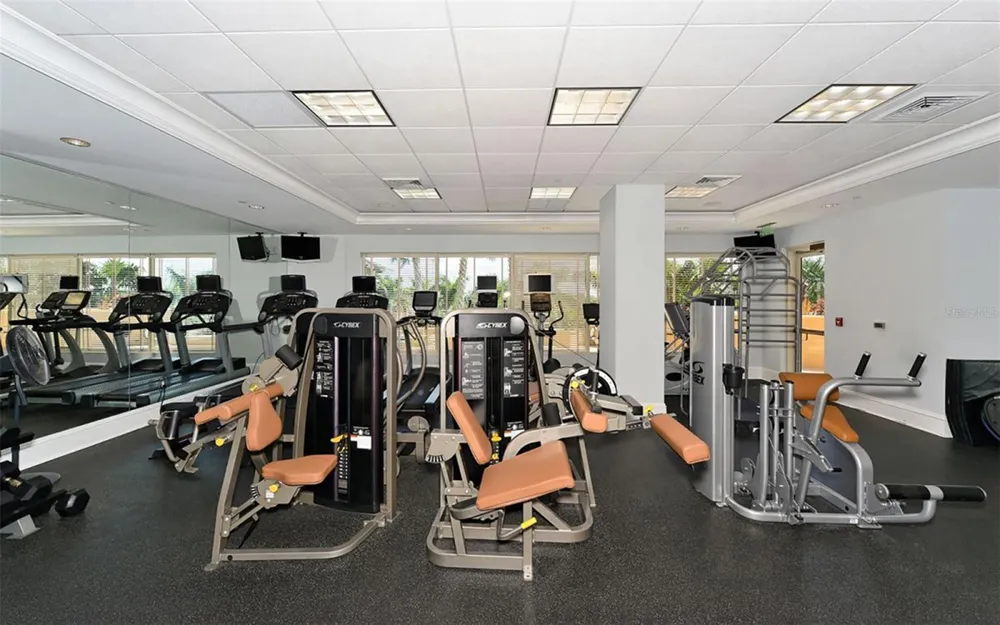 1300 BENJAMIN FRANKLIN DRIVE #908 Sarasota, FL 34236