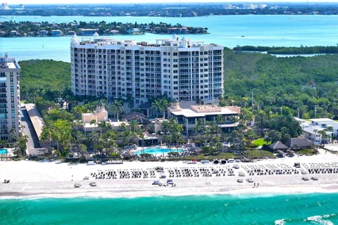1300 BENJAMIN FRANKLIN DRIVE #908