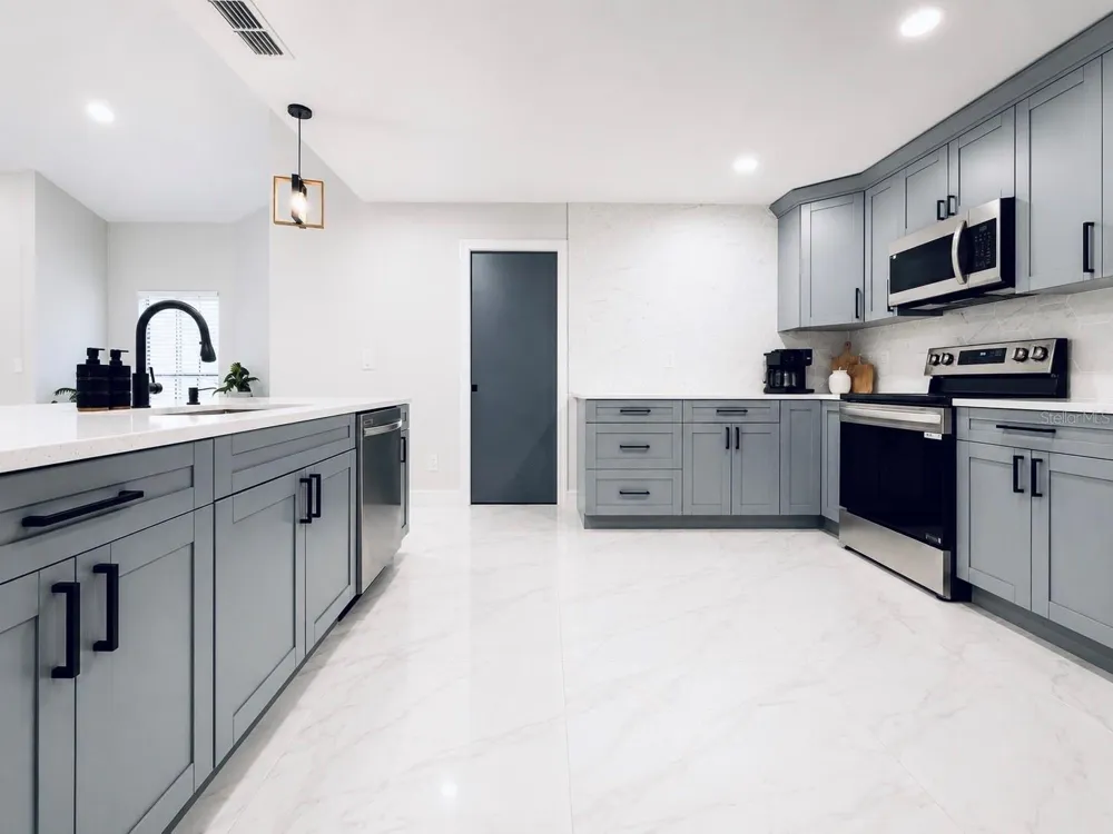 12111 WILDBROOK DRIVE Riverview, FL 33569