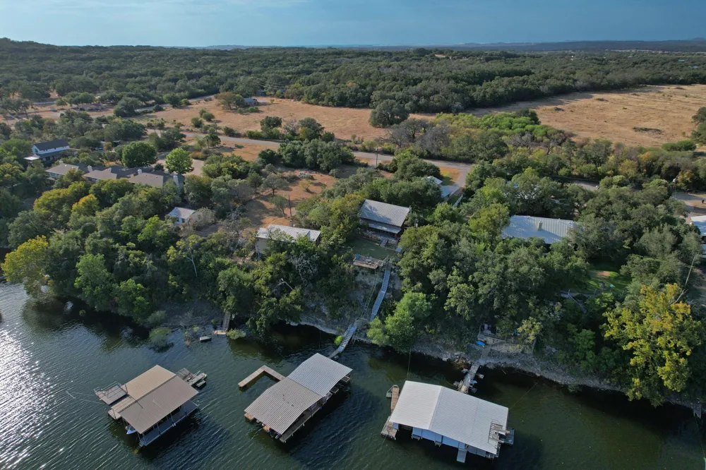 707 Cat Hollow Club Drive Spicewood, TX 78669