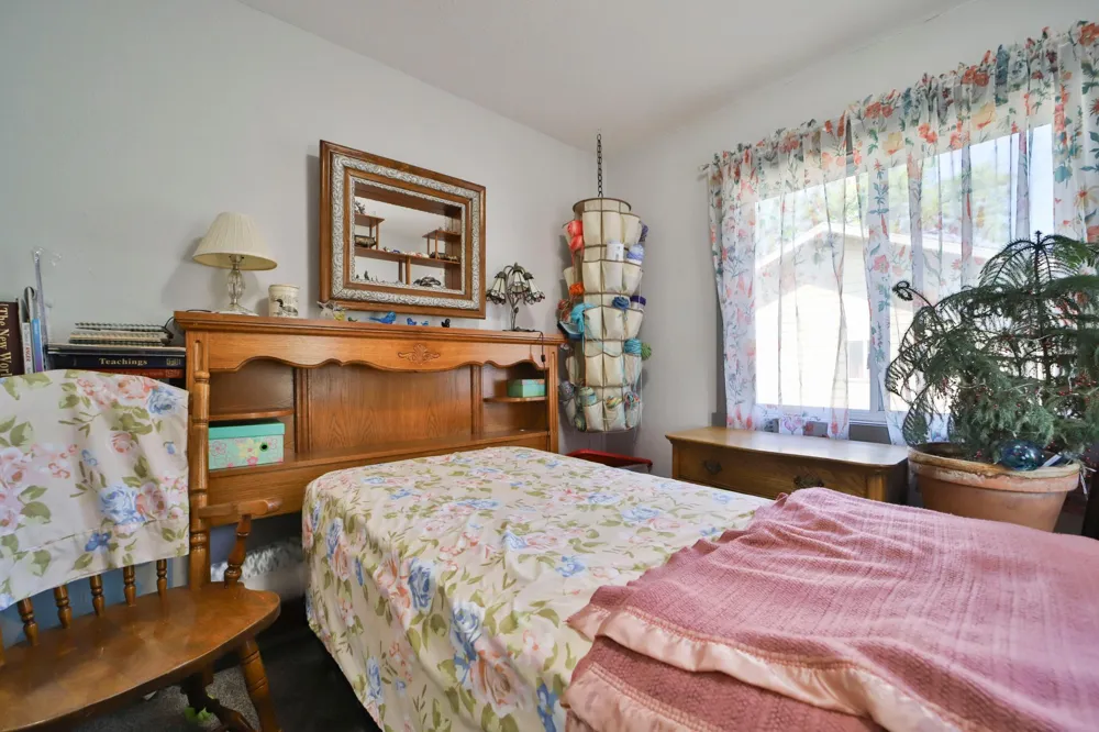 515 SW 2nd Street SW Staples, MN 56479