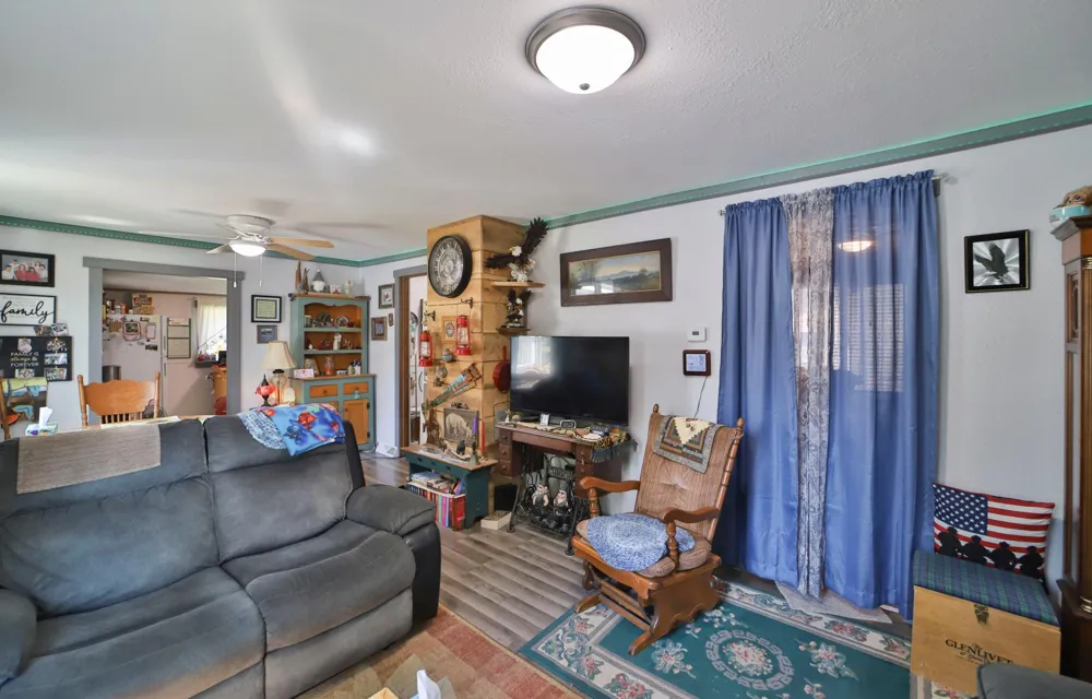 515 SW 2nd Street SW Staples, MN 56479