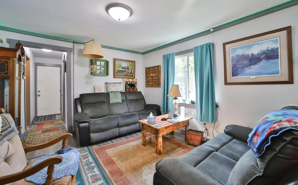 515 SW 2nd Street SW Staples, MN 56479