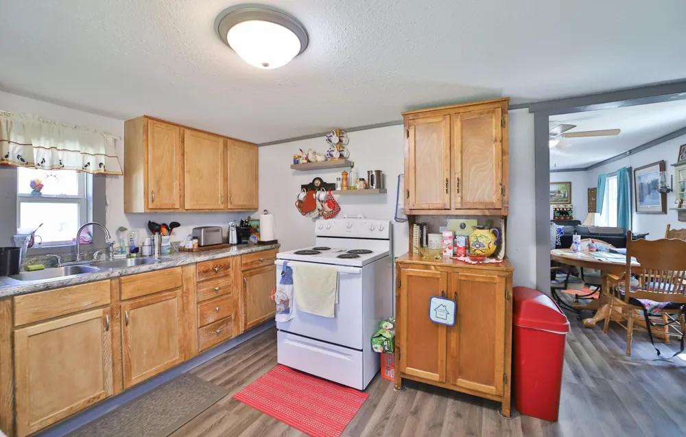 515 SW 2nd Street SW Staples, MN 56479