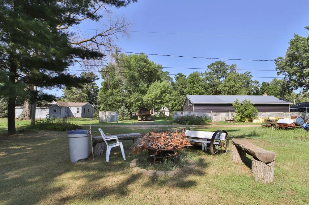 515 SW 2nd Street SW Staples, MN 56479