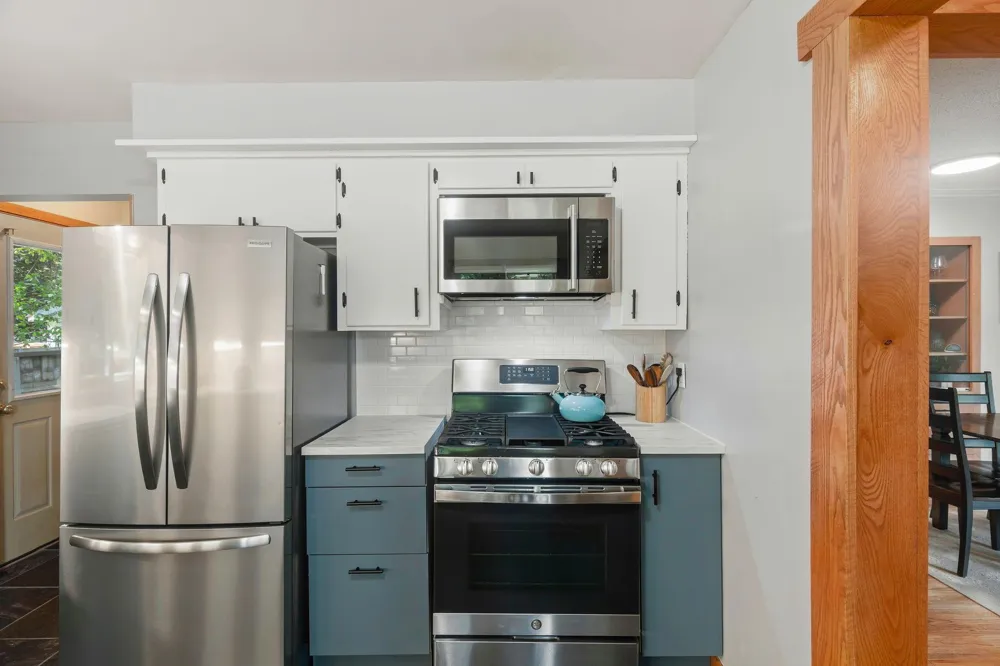 6334 Pleasant Avenue Richfield, MN 55423