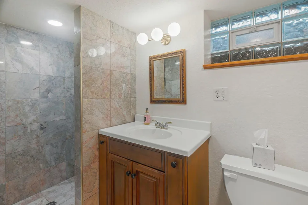 6334 Pleasant Avenue Richfield, MN 55423