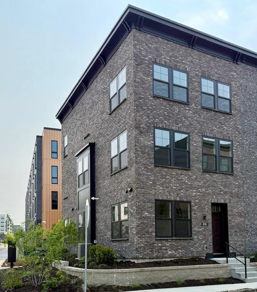 838 Woodlawn Avenue Saint Paul, MN 55116