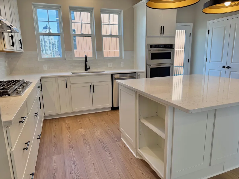 838 Woodlawn Avenue Saint Paul, MN 55116