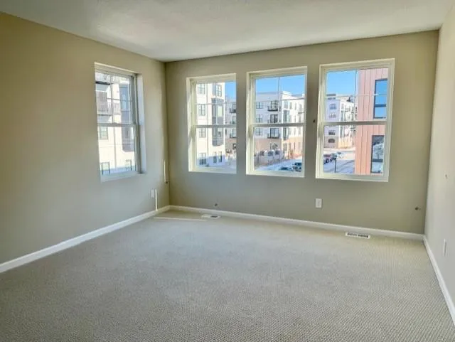 838 Woodlawn Avenue Saint Paul, MN 55116