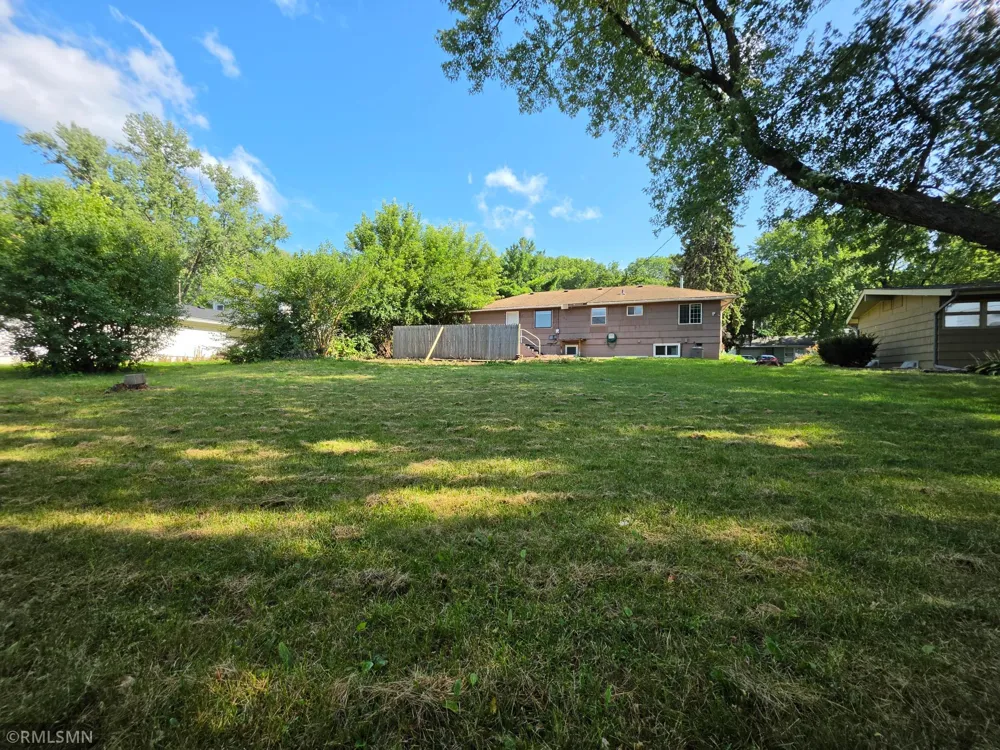 1306 Woodhill Road Burnsville, MN 55337