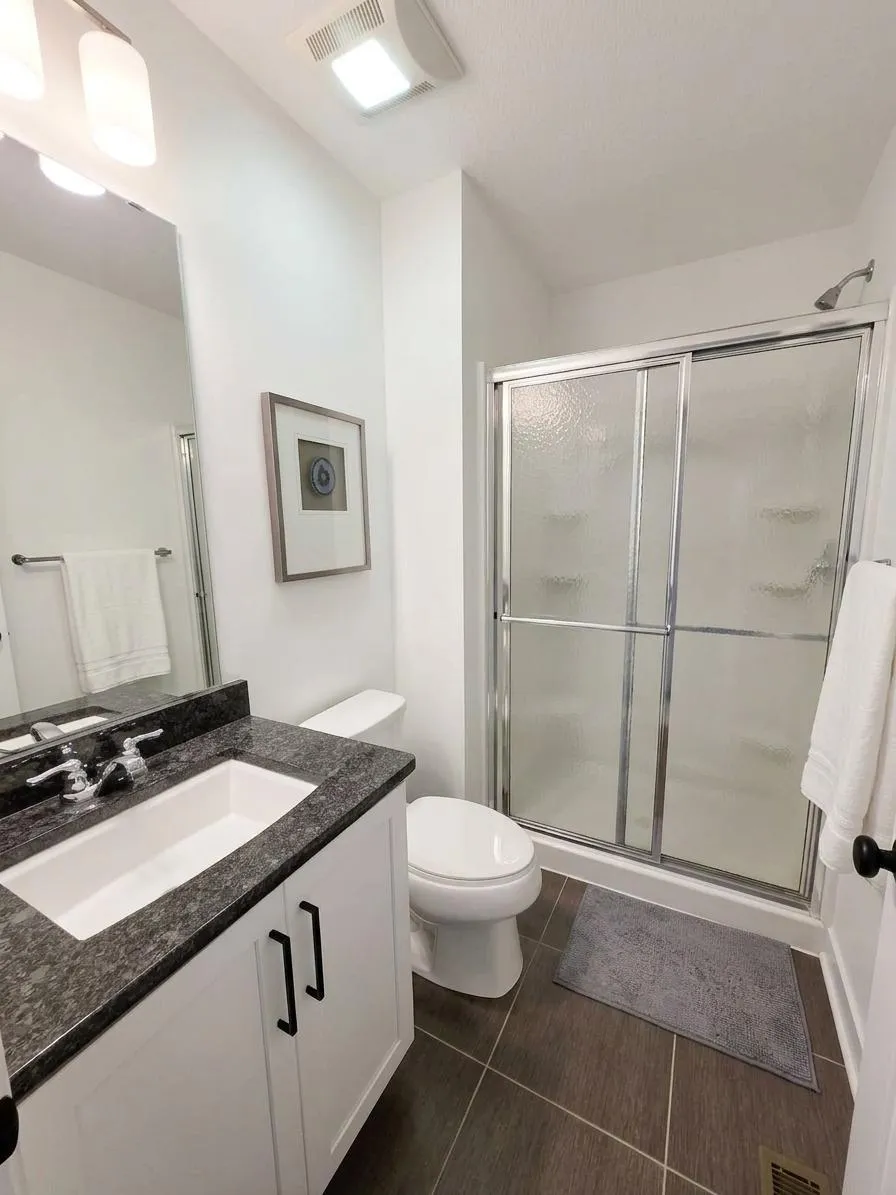1305 Interlachen Drive Eagan, MN 55123
