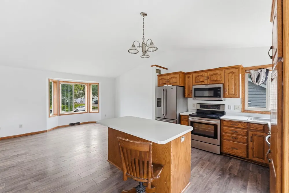 2910 Crescent Ridge Trail Saint Cloud, MN 56301