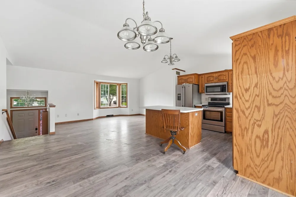 2910 Crescent Ridge Trail Saint Cloud, MN 56301