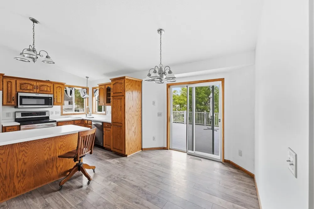 2910 Crescent Ridge Trail Saint Cloud, MN 56301