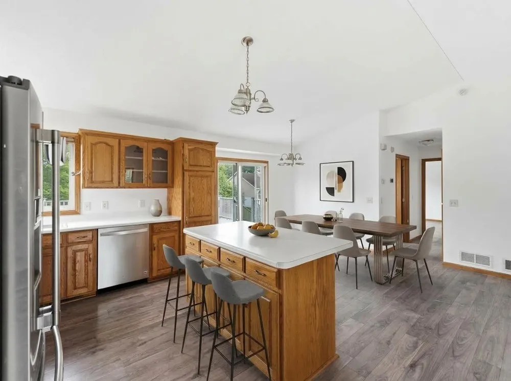2910 Crescent Ridge Trail Saint Cloud, MN 56301
