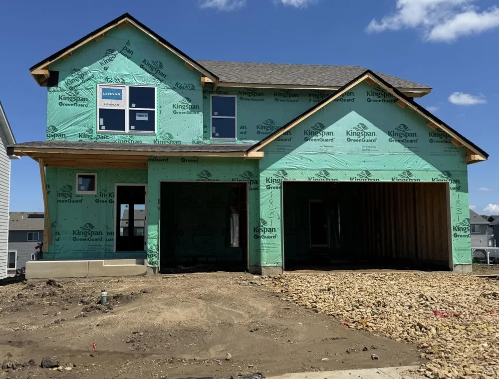 18318 Gladiator Drive Lakeville, MN 55044