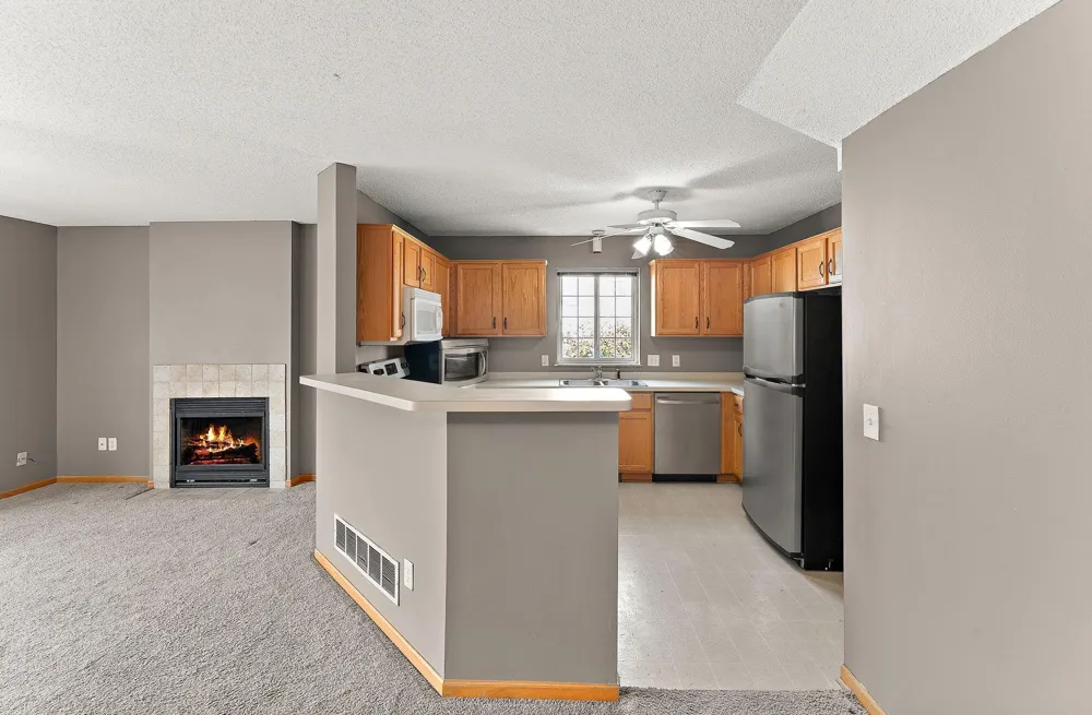 14516 Lockslie Trail Savage, MN 55378