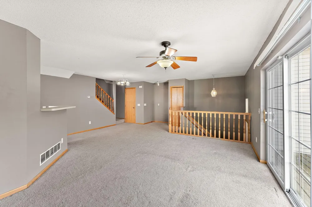 14516 Lockslie Trail Savage, MN 55378