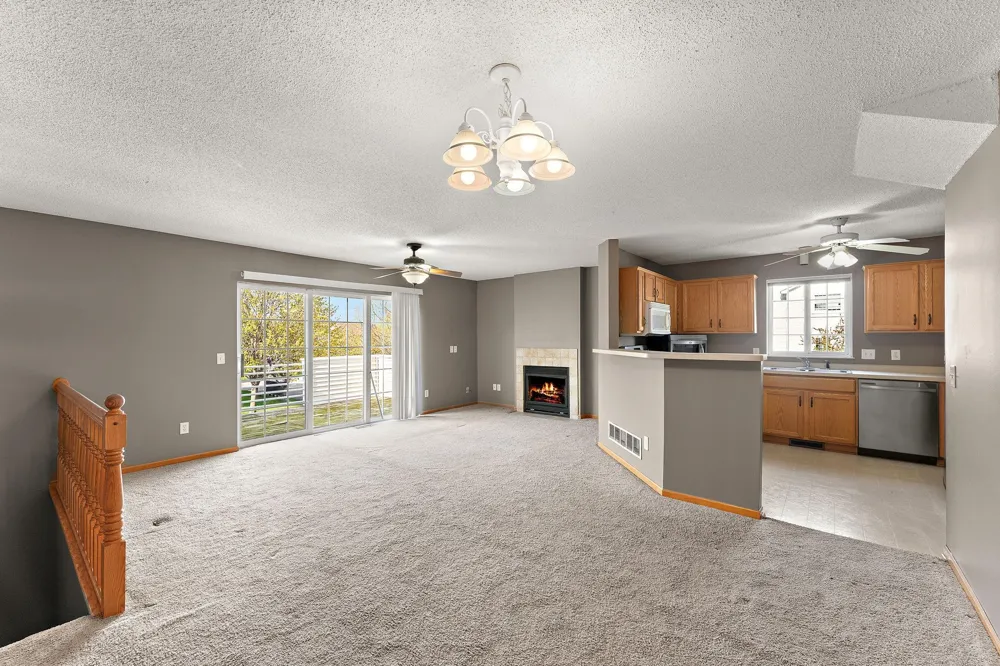 14516 Lockslie Trail Savage, MN 55378