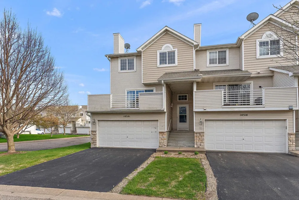 14516 Lockslie Trail Savage, MN 55378