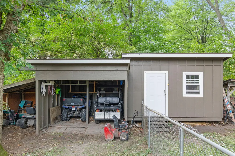 8134 243rd Avenue NE Stacy, MN 55079
