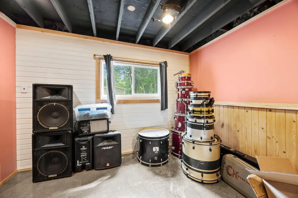 8134 243rd Avenue NE Stacy, MN 55079