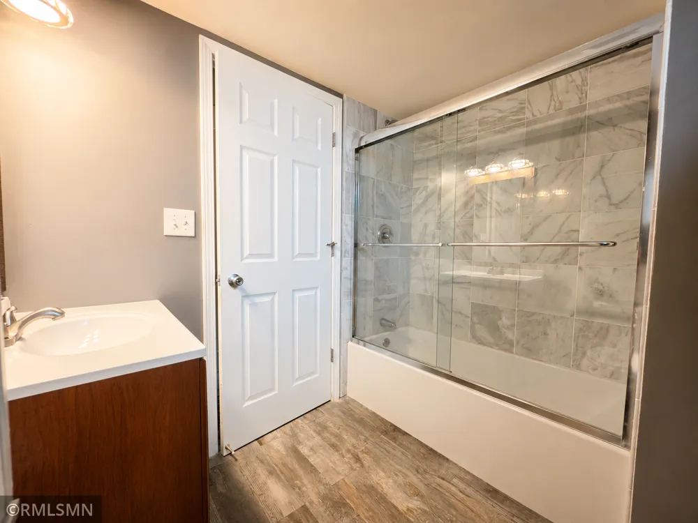 1066 Beatrice Street Eagan, MN 55065
