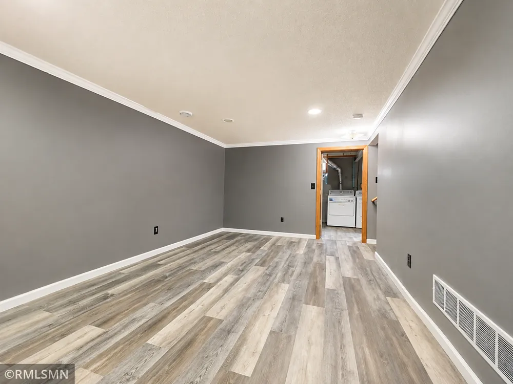 1066 Beatrice Street Eagan, MN 55065