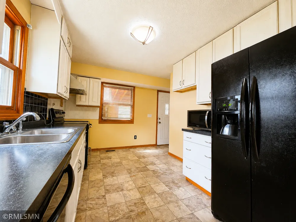 1066 Beatrice Street Eagan, MN 55065
