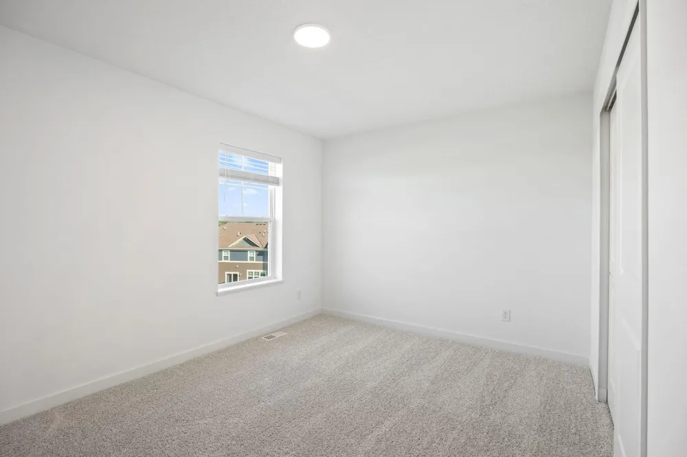 229 Huntington Drive Waconia, MN 55387