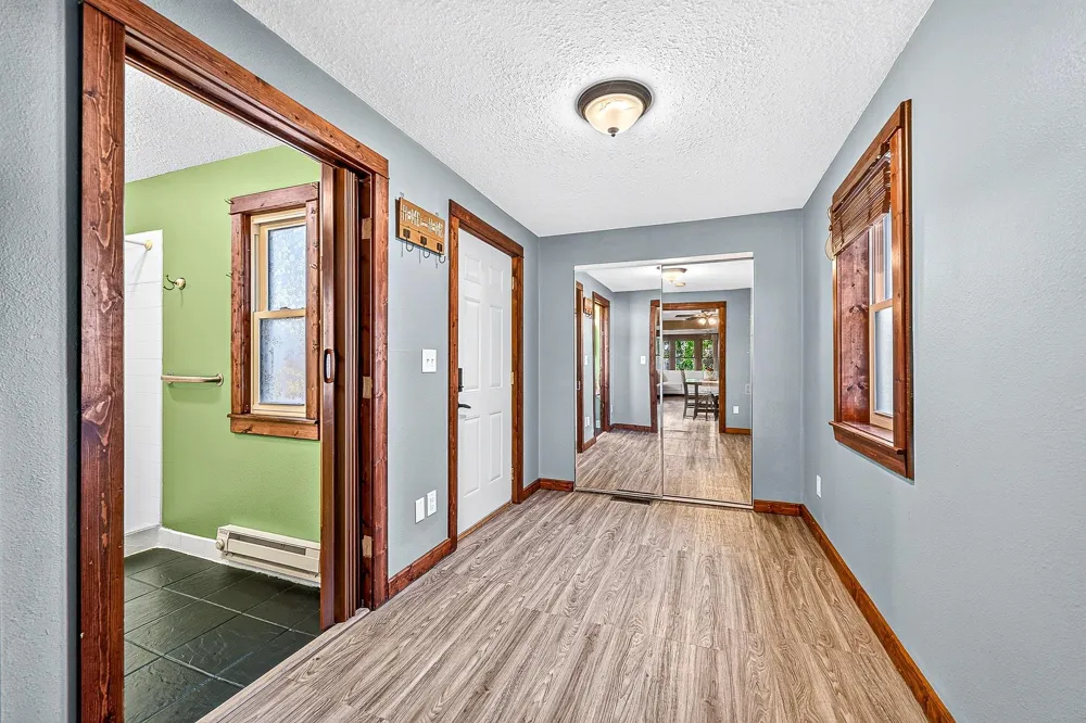 229 60th Avenue W Duluth, MN 55807