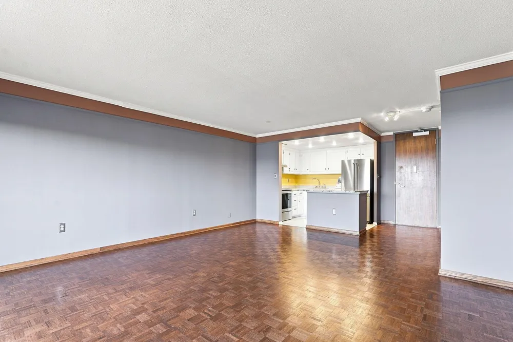 400 Groveland Ave #708 Minneapolis, MN 55403