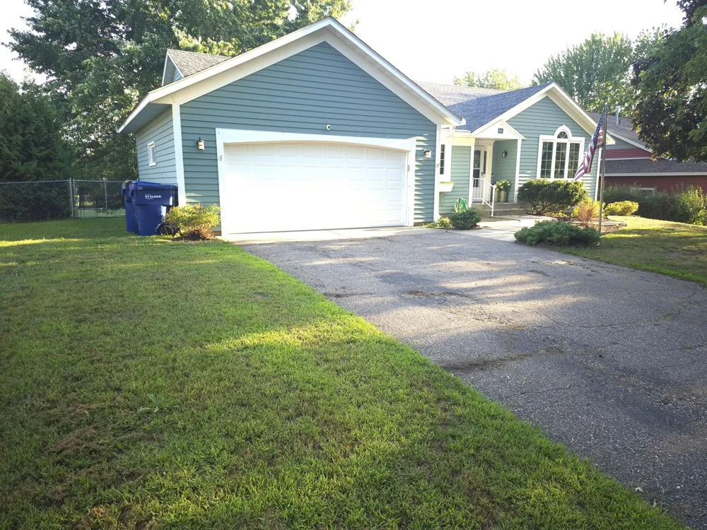 906 21st Street SE Saint Cloud, MN 56304
