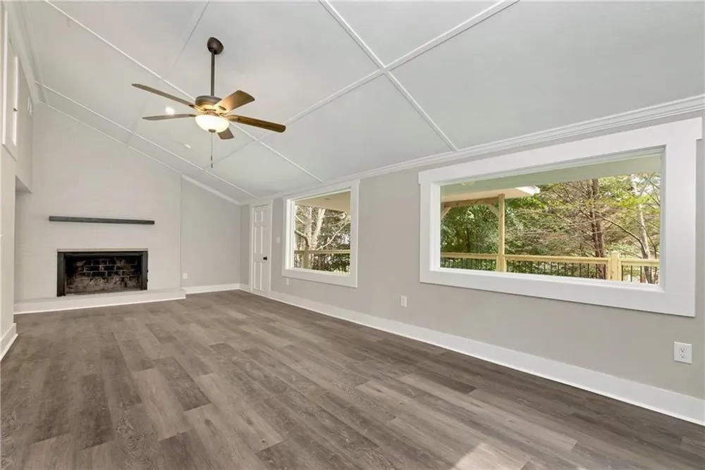 75 Lake Drive Dawsonville, GA 30534