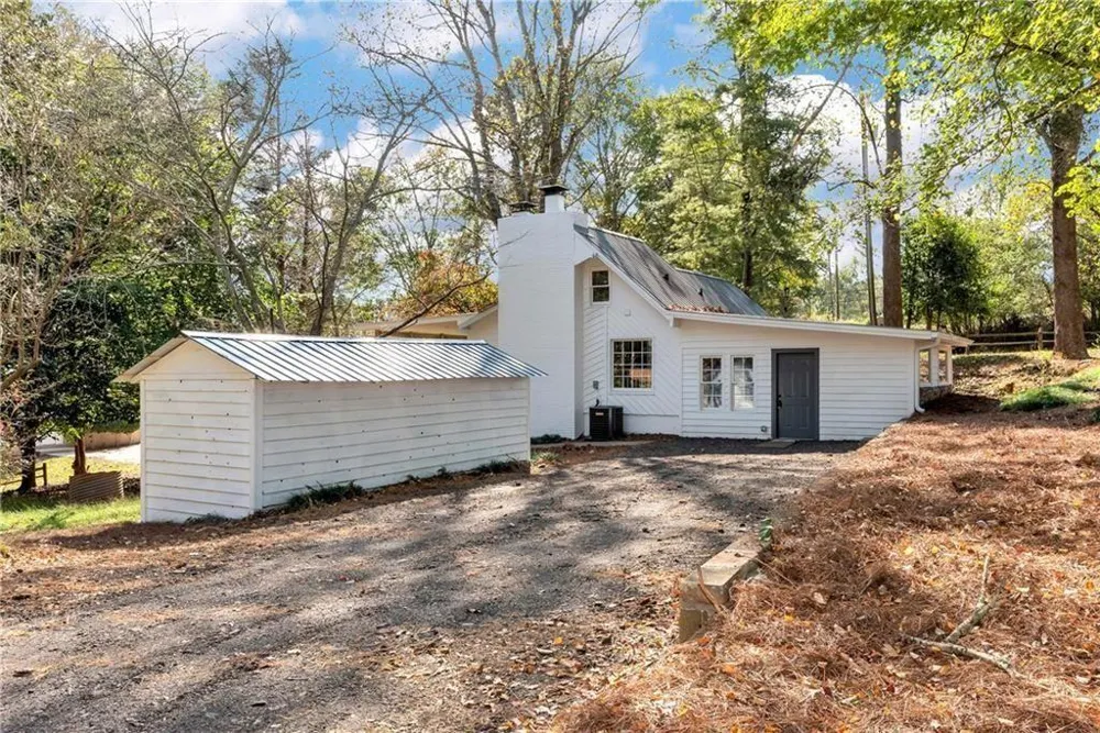 75 Lake Drive Dawsonville, GA 30534