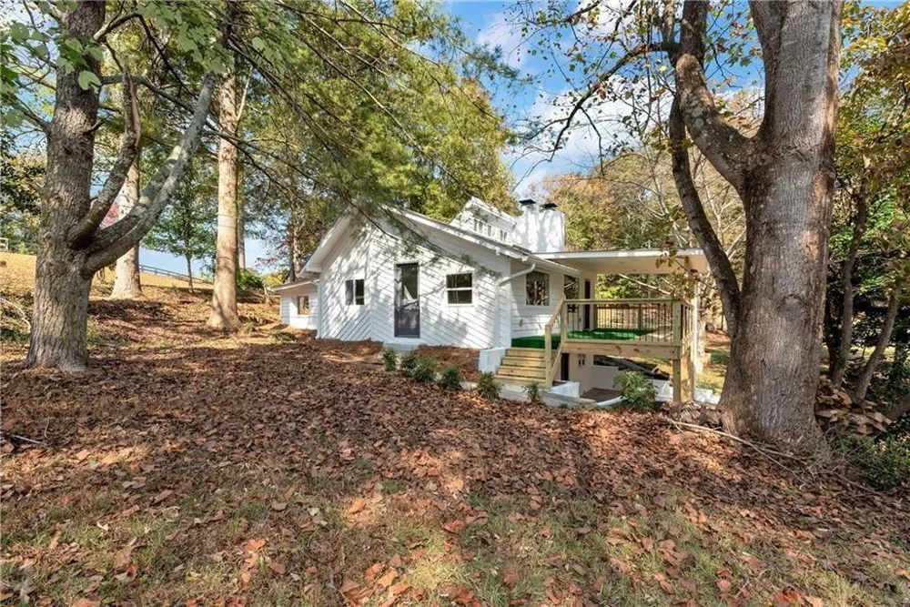 75 Lake Drive Dawsonville, GA 30534