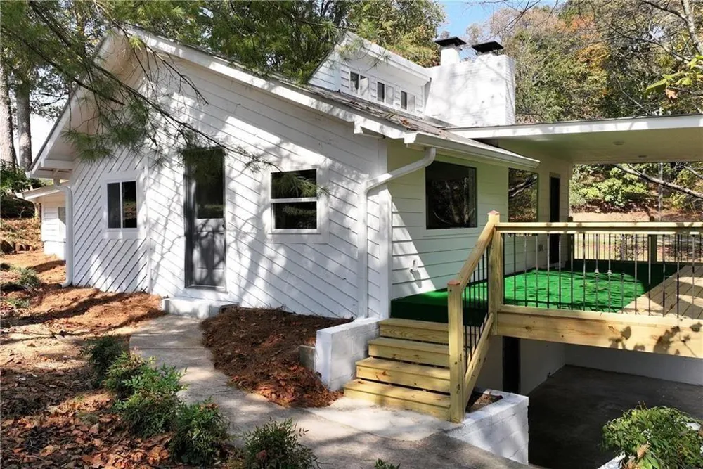 75 Lake Drive Dawsonville, GA 30534