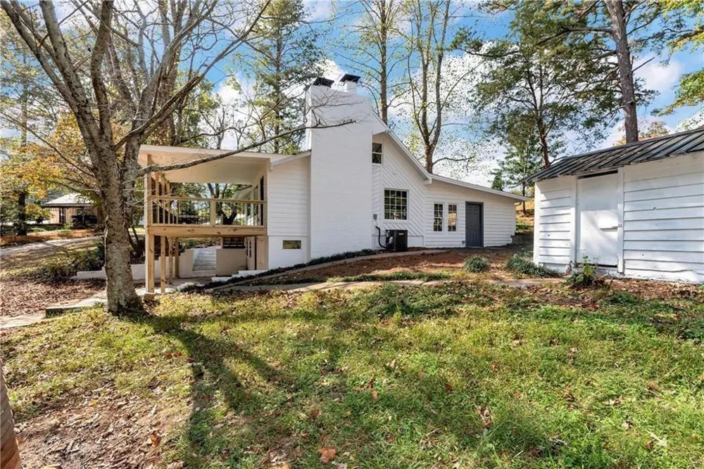 75 Lake Drive Dawsonville, GA 30534