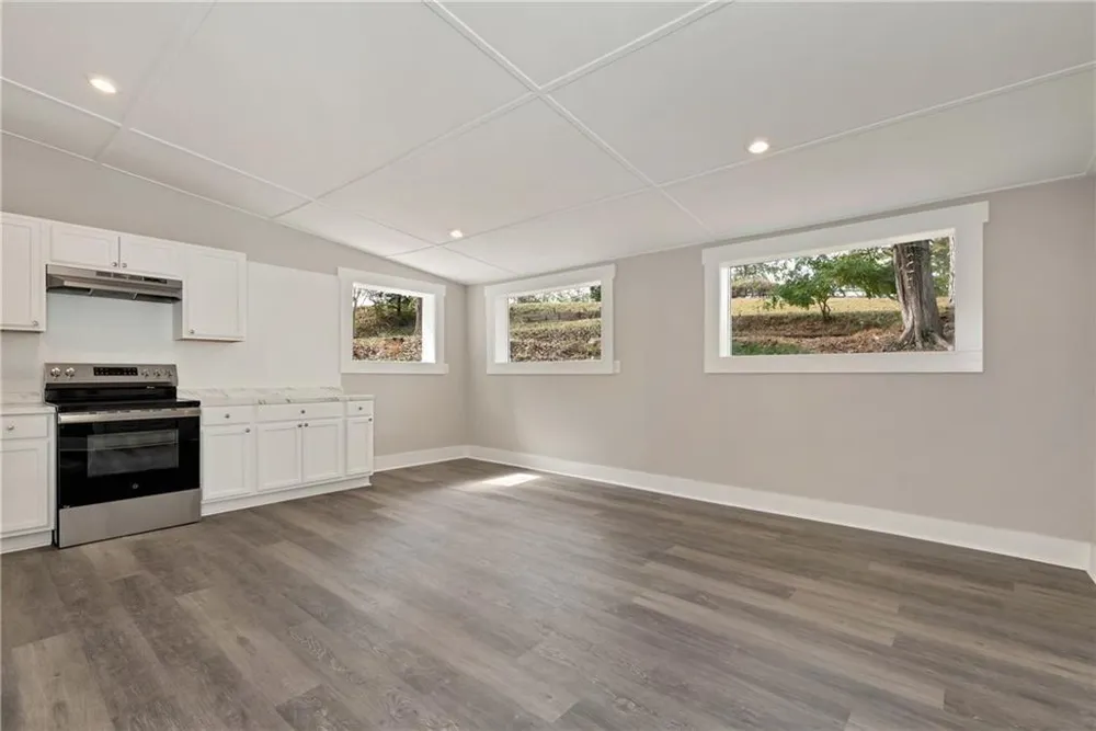75 Lake Drive Dawsonville, GA 30534