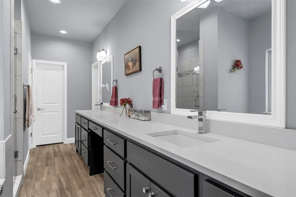 804 Gallant Fox Hewitt, TX 76643